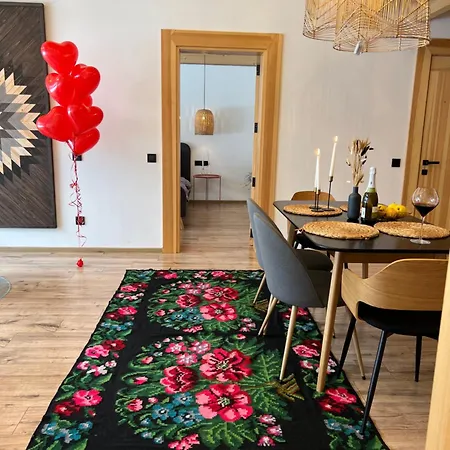 Boiko House - з чаном-джакузі *