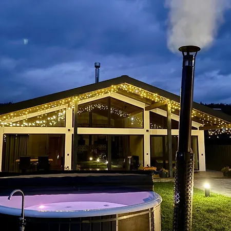 Boiko House - з чаном-джакузі